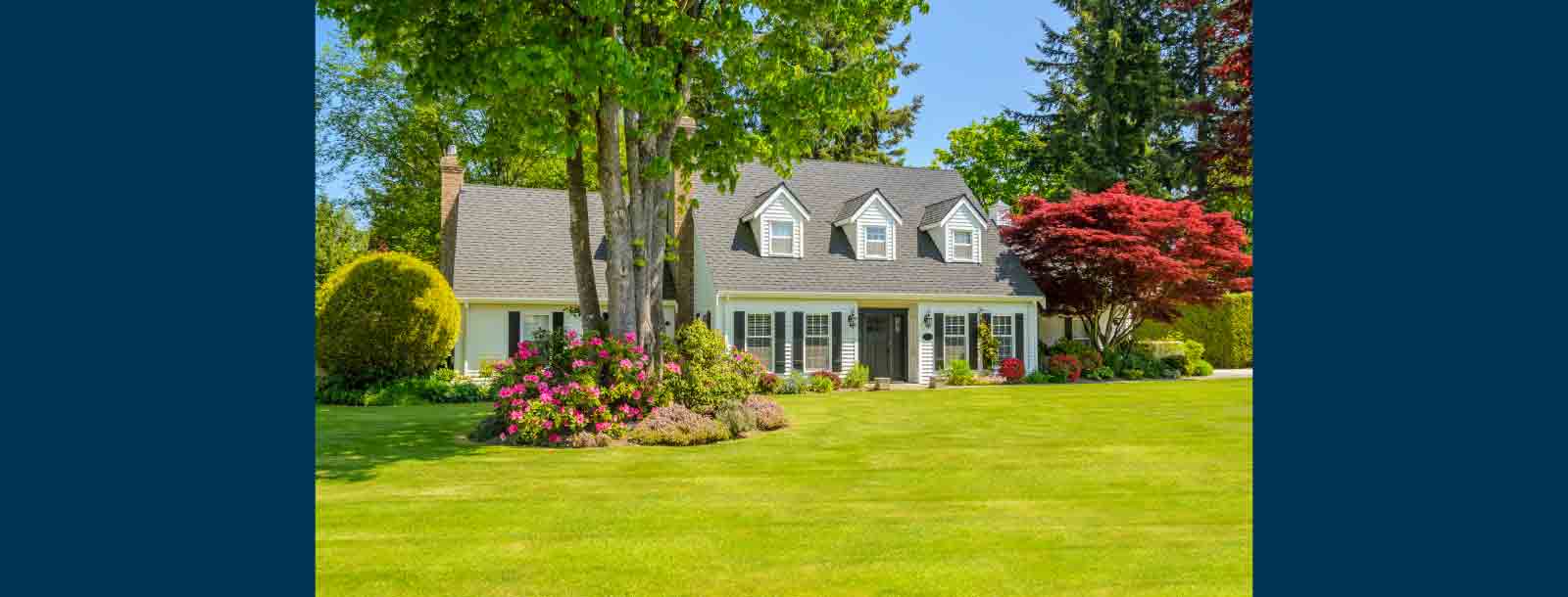 Cape Cod House in the Summer